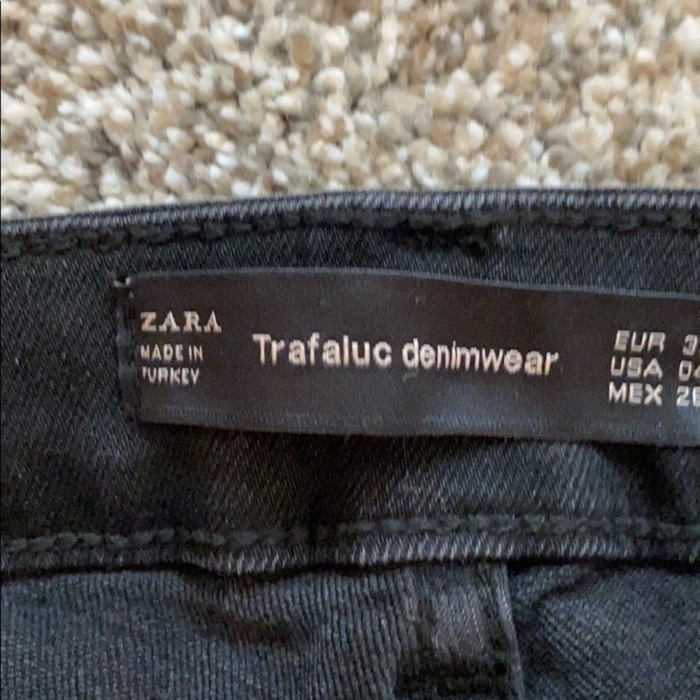 Jeans - Picture 5 of 5
